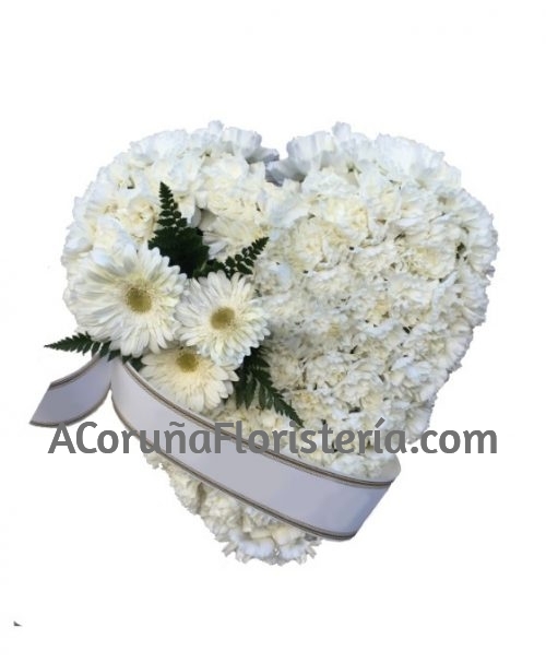 Corazón Funerario Claveles