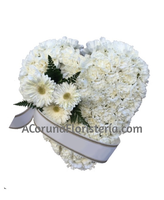 Corazón Funerario Claveles