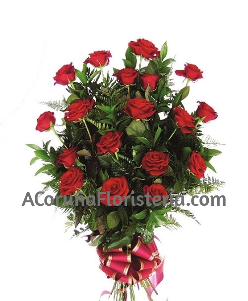 Ramo de rosas rojas