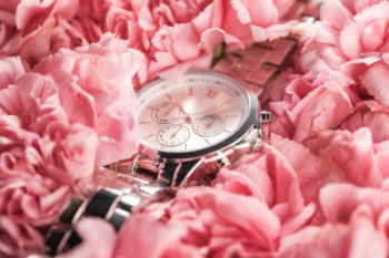 envío urgente de flores a domicilio, flores a domicilio urgentes, cesta de flores para cumpleaños, cesta de flores para un nacimiento, cesta de flores para el día de la madre, cesta de flores para una boda, cesta de flores para mi abuela, Floristería de A Coruña, flores urgentes