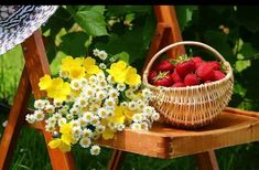 Centro de Flores a Domicilio, Floristería de A Coruña, Regalar Centros de Flores en A Coruña, Regalar Flores para A Coruña, Enviar Flores de Regalo